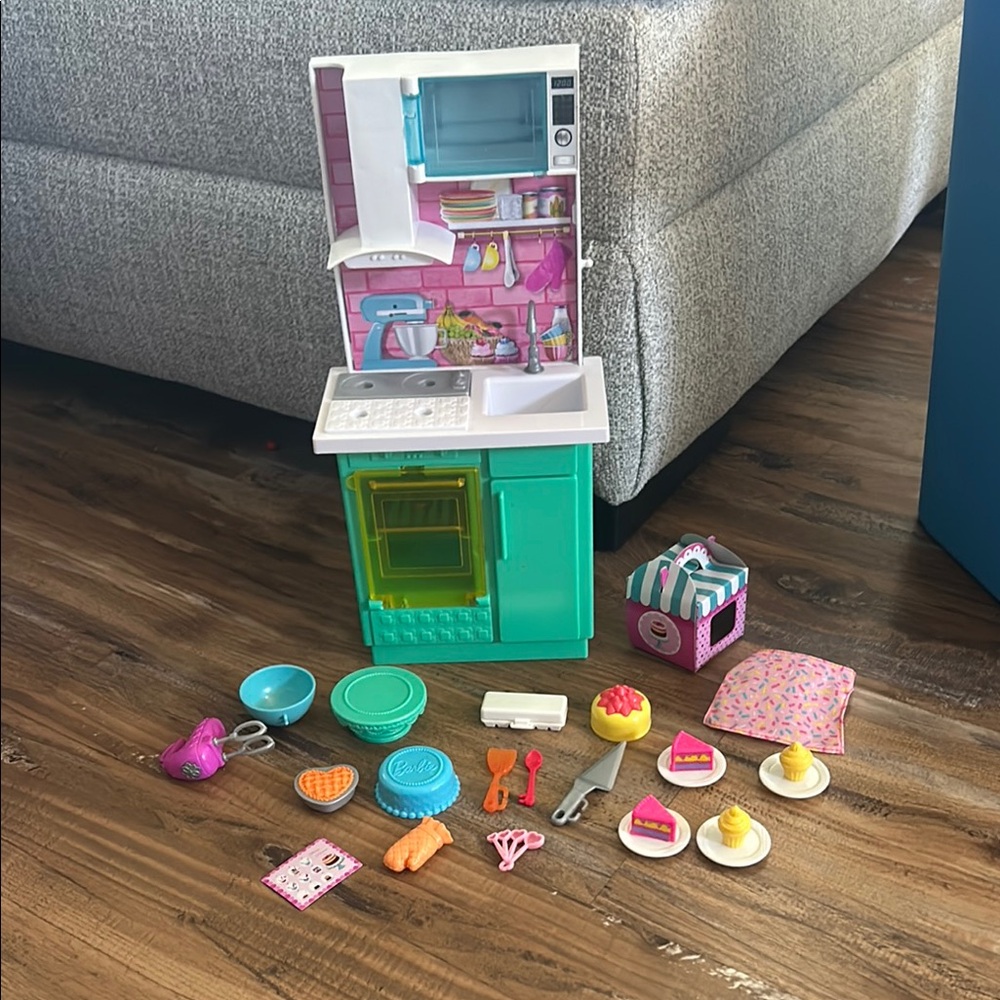 Barbie cake celebration set